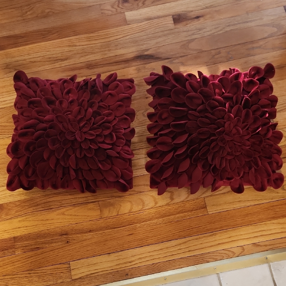 Lot Of Two Elegant Velvet Burgundy Floral Petals Accent Pillows 15" Square